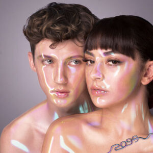 2099 (feat. Troye Sivan) از Charli xcx
