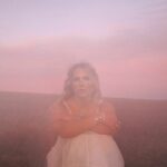 GRAVE از Avery Anna