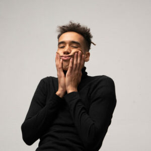 Growing Teeth از WizTheMc