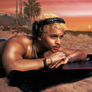 LOVE ON DIGITAL از Destin Conrad