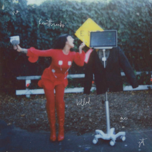 No Heartbreak's Killed Me Yet از Julia Michaels