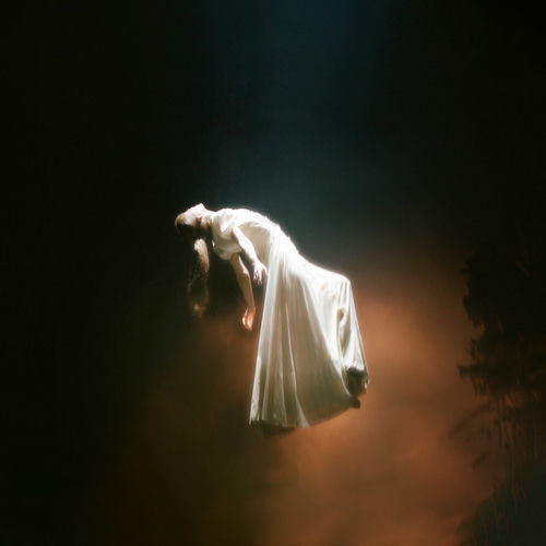 supernatural (live version) از Ariana Grande