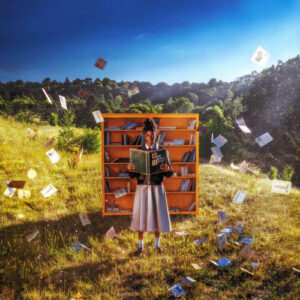 There's Just Something About Her از Cat Burns