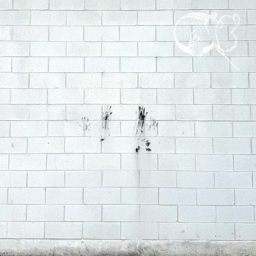 The Coward Forgets His Nightmare از Chanel Beads