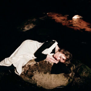 Living از Skullcrusher