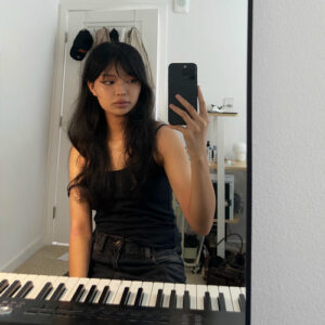 the simlish song از Lyn Lapid