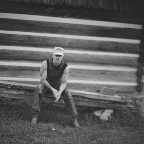 Still Feel the Burn از Zach John King