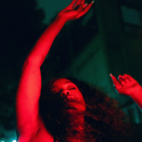 Feels Like Love از Tanerélle