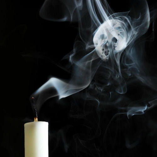 Hollow از Diggy Graves