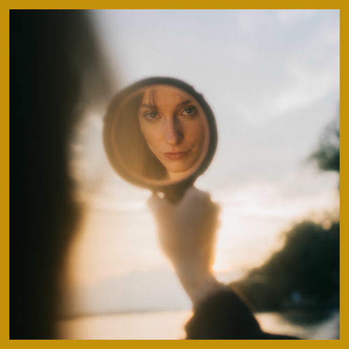 Stay The Night از LUISA