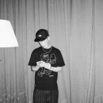 Green Light از Finn Askew